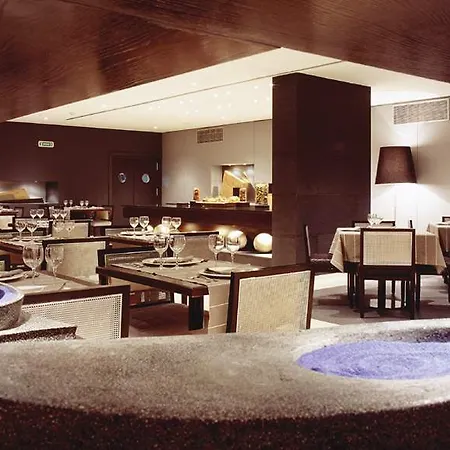 Ac Palacio Sottomayor Hotel